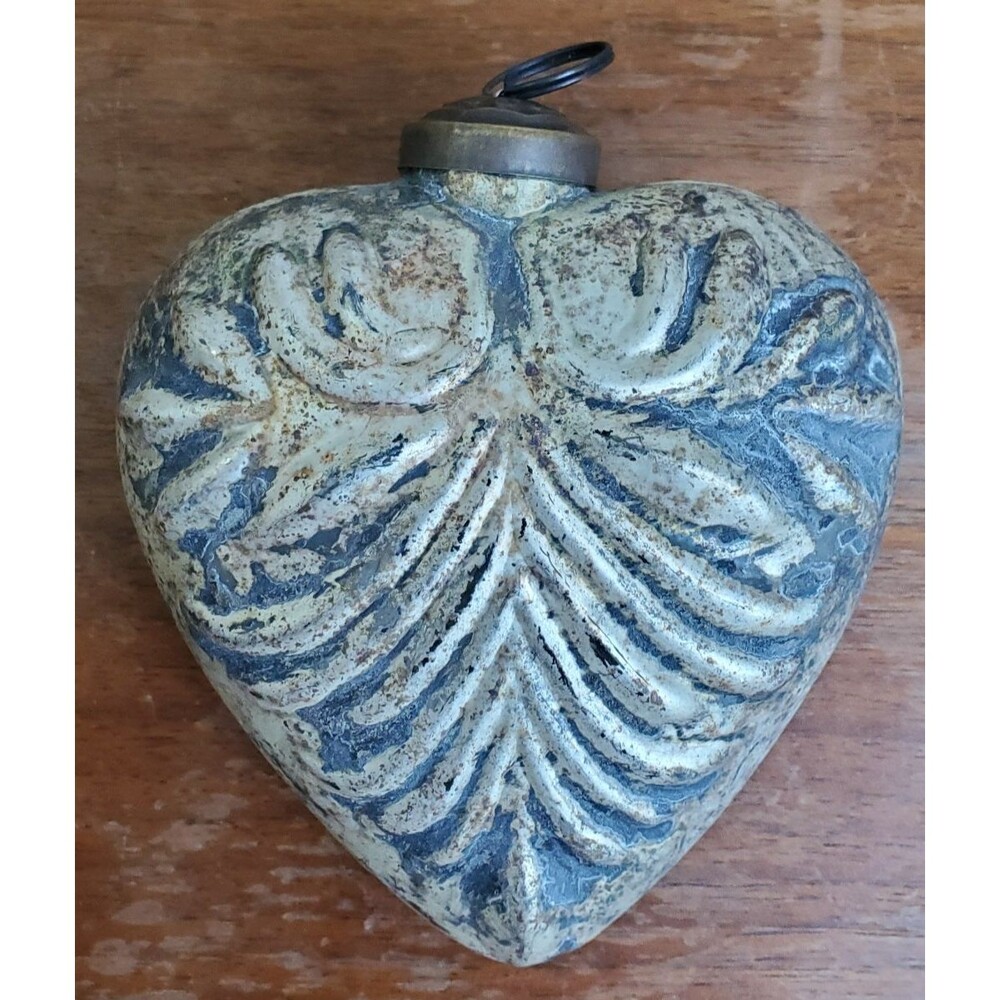 CLAYRE & EEF Christmas Ornament Glass Heart Silver Antiqued Victorian Style 4"